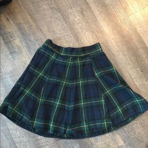 Brandy Melville tartan skirt
